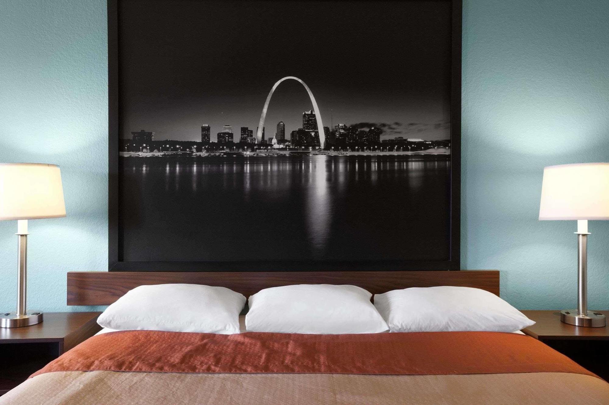 Super 8 By Wyndham Fairview Heights-St. Louis Motel Luaran gambar